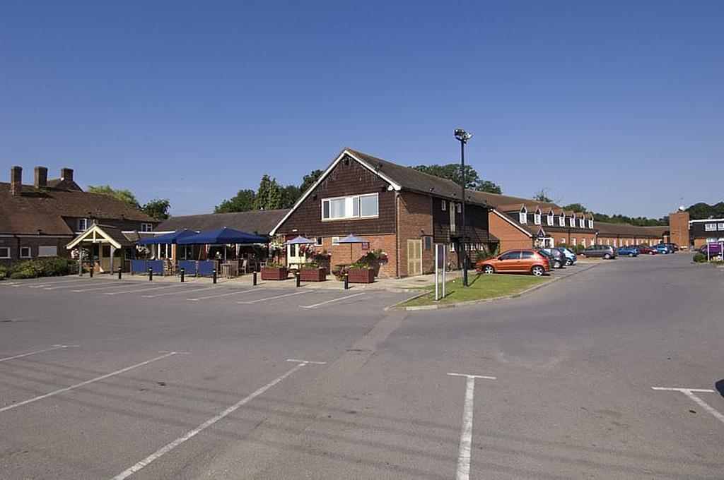 Premier Inn Southampton West Ower Buitenkant foto